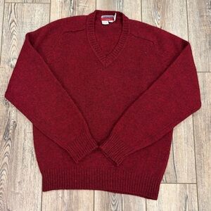 Vintage Grenadier 100% Lambswool V-Neck Sweater Burgundy Size L Grandpacore